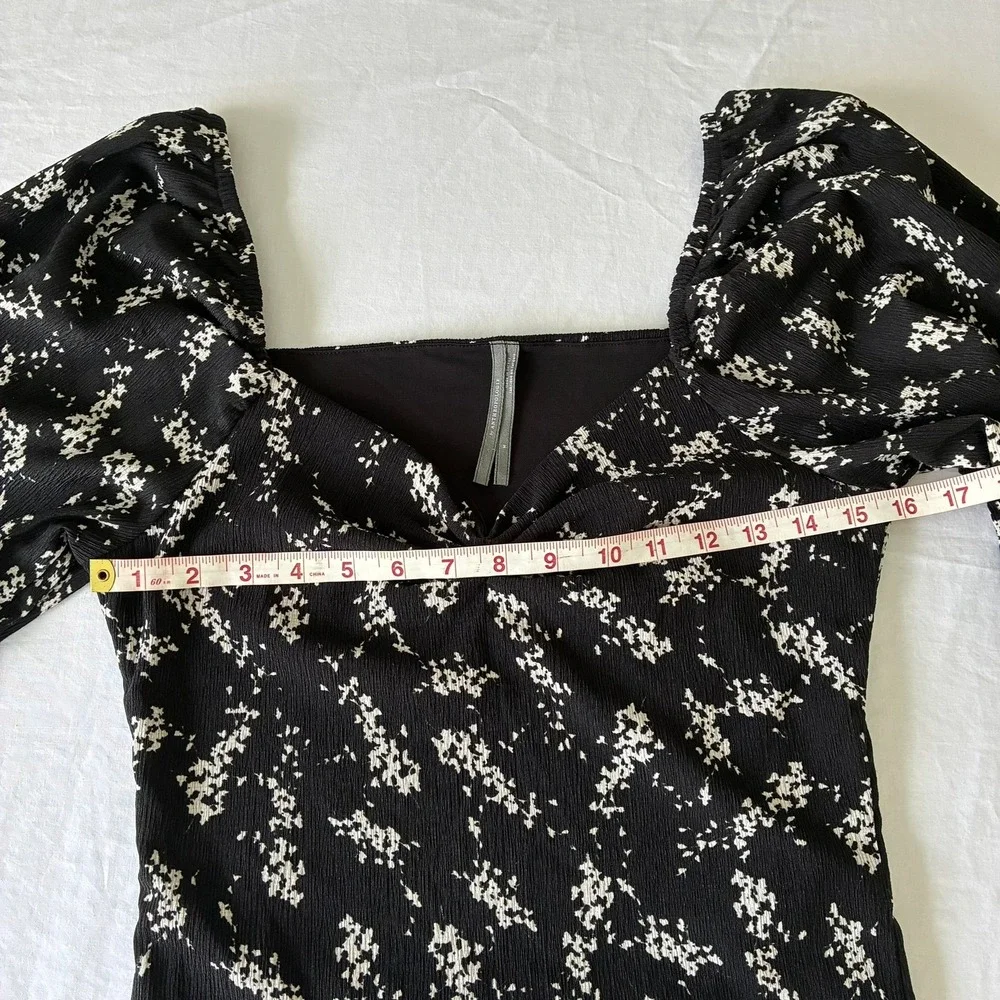 Anthropologie Black White Floral Sweetheart Twist Puff Sleeve Blouse Top Medium